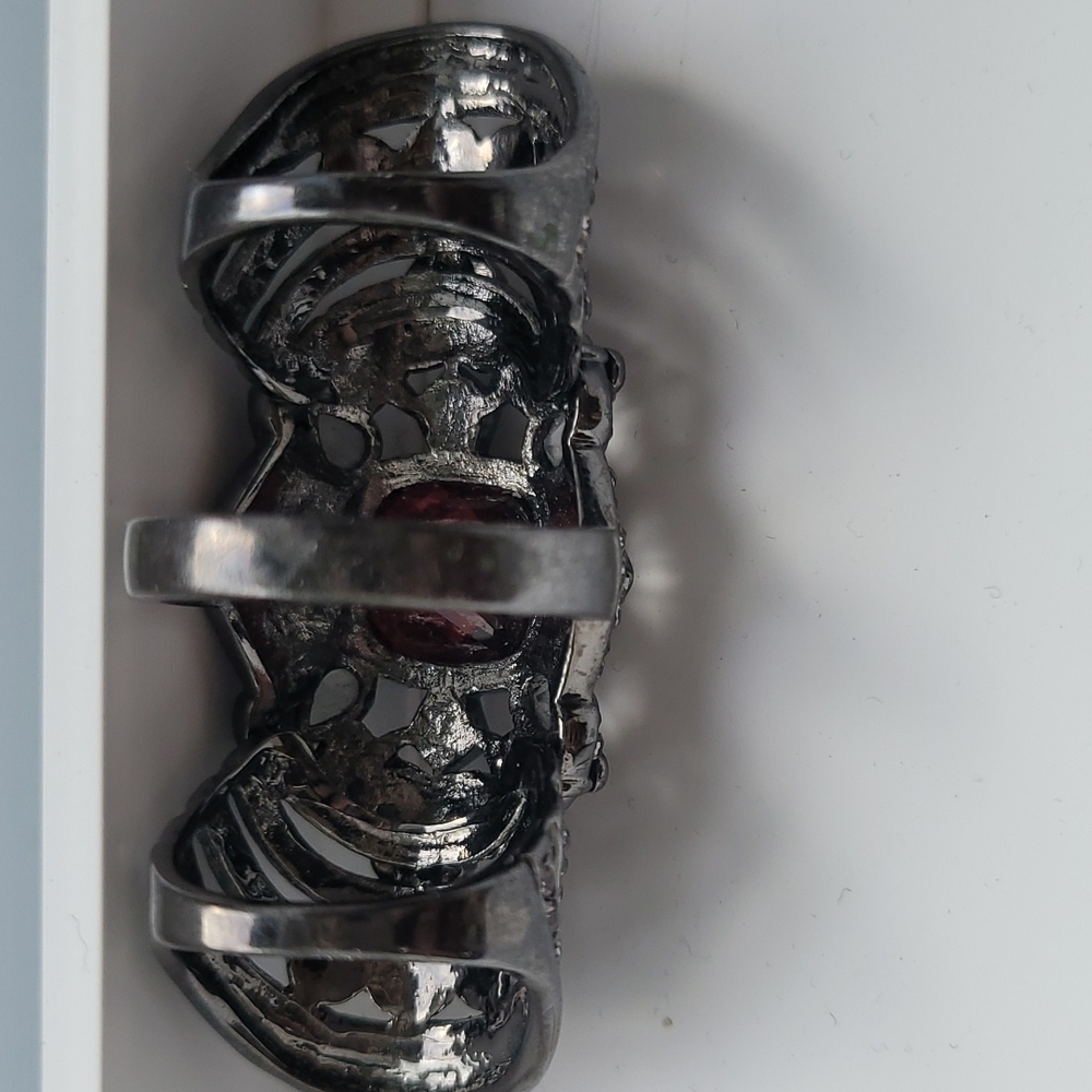 BCBG ruby ring - Picture 2 of 3